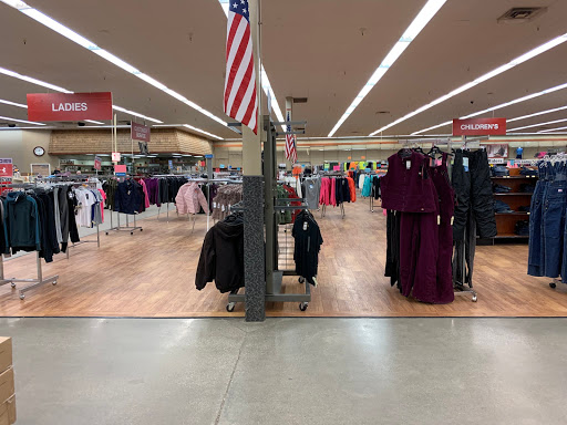 Sporting Goods Store «Big R Store Crawfordsville», reviews and photos, 1601 US-231, Crawfordsville, IN 47933, USA