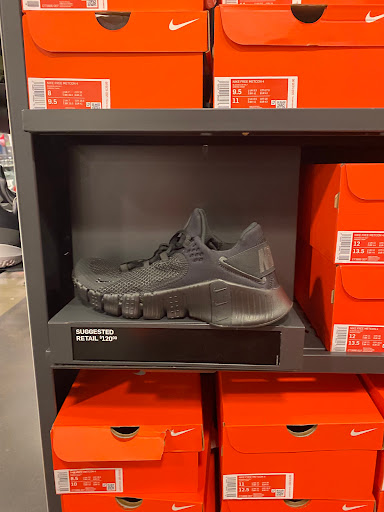 Sporting Goods Store «Nike Factory Store», reviews and photos, 447 Great Mall Dr #484, Milpitas, CA 95035, USA