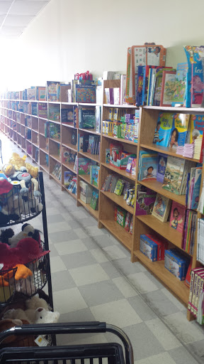 Book Store «Bargain Books», reviews and photos, 80 Danada Square W, Wheaton, IL 60189, USA