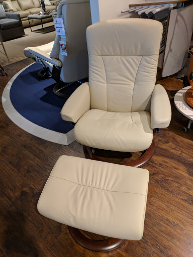 Furniture Store «Matter Brothers Furniture», reviews and photos, 40528 US Hwy 19 N, Tarpon Springs, FL 34689, USA