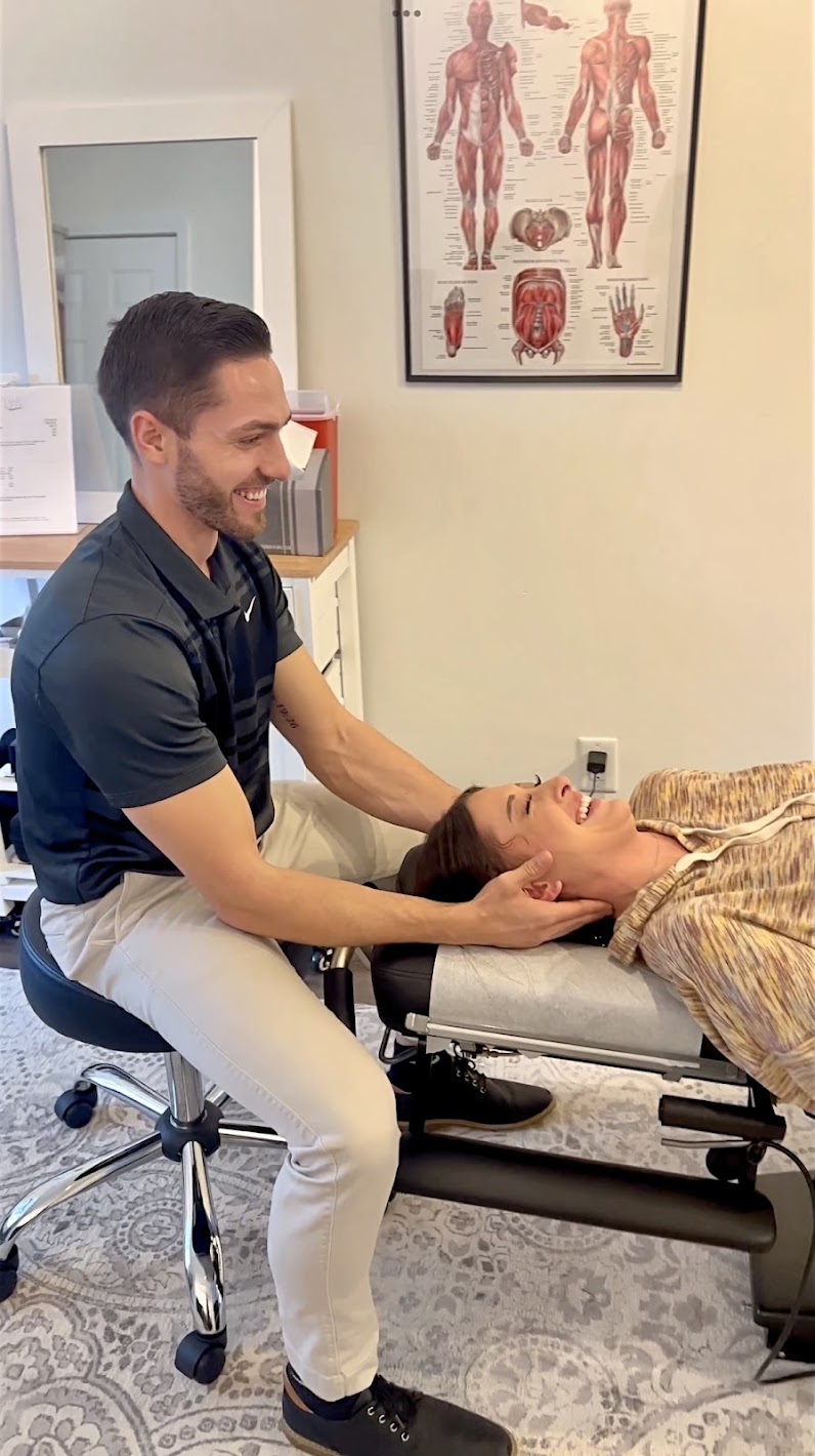 Live Well Chiropractic PLLC