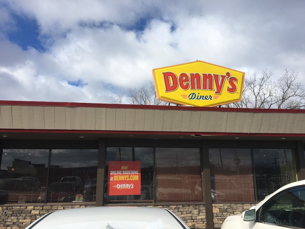 Denny's 44035