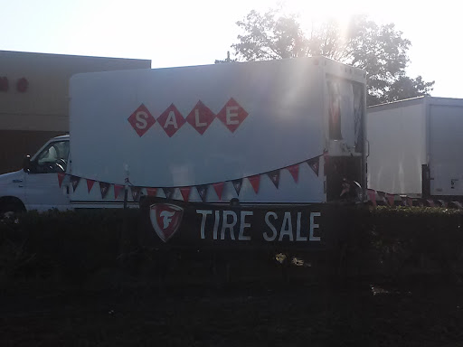 Tire Shop «Firestone Complete Auto Care», reviews and photos, 5505 S Semoran Blvd, Orlando, FL 32822, USA