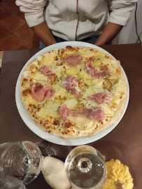 Pizza du Pizzeria ENTRE-NOUS PIZZA AMBON - n°12