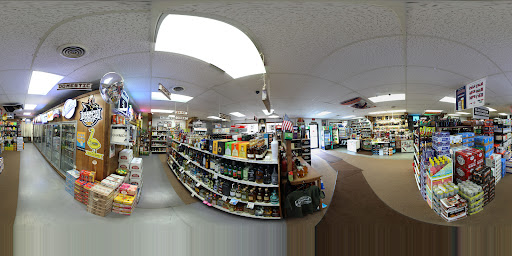 Wine Store «Vineyard Liquor Store», reviews and photos, 115 E South St, Plano, IL 60545, USA