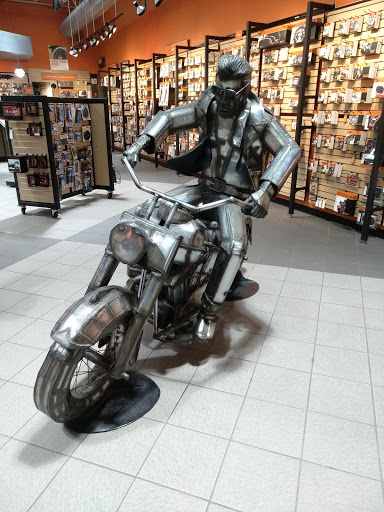 Motorcycle Dealer «Suffolk County Harley-Davidson, Inc.», reviews and photos, 4020 Sunrise Hwy, Oakdale, NY 11769, USA