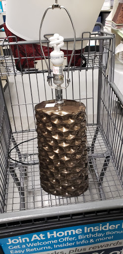 Thrift Store «St. Vincent de Paul Fenton Thrift Store», reviews and photos, 625 Gravois Rd, Fenton, MO 63026, USA