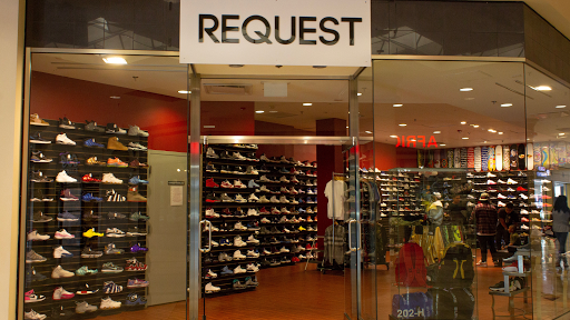 Shoe Store «Request», reviews and photos, 410 4 Seasons Town Center Ent, Greensboro, NC 27407, USA