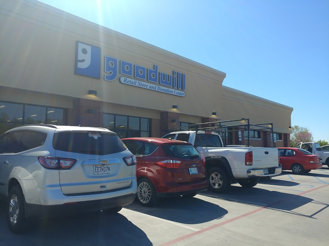 Goodwill Retail Store of Springfield – Kansas Expressway
