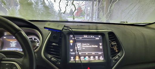 Car Wash «Hazel Dell Car Wash», reviews and photos, 8200 NE Hwy 99, Vancouver, WA 98665, USA