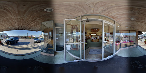 Jeweler «Stones Jewelry», reviews and photos, 107 W Front St, Wheaton, IL 60187, USA