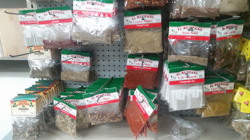 Produce Market «La Fiesta Produce Market», reviews and photos, 1771 7th Ave, Olivehurst, CA 95961, USA