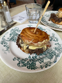 Les plus récentes photos du Restaurant français Aupa Caminito - Burger croissant 🥐🍔 à Paris - n°11