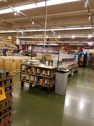 Grocery Store «Fred Meyer», reviews and photos, 7700 SW Beaverton Hillsdale Hwy, Portland, OR 97225, USA
