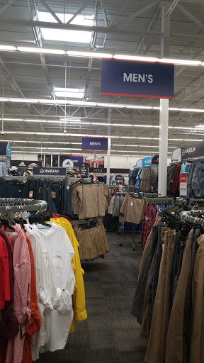 Sporting Goods Store «Academy Sports + Outdoors», reviews and photos, 1580 Hood Pkwy NW, Kennesaw, GA 30152, USA