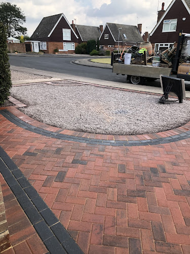 Ipswich Paving & Landscaping - Construction company