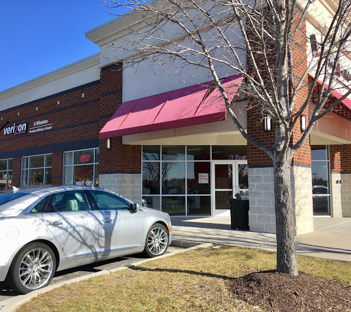 Cell Phone Store «Verizon Authorized Retailer - A Wireless», reviews and photos, 7029 Forest Hill Ave, Richmond, VA 23225, USA