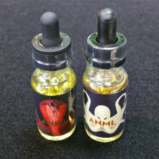 Tobacco Shop «THE GREENMILE VAPE & SMOKE SHOP», reviews and photos, 2014 W Bullard Ave, Fresno, CA 93711, USA