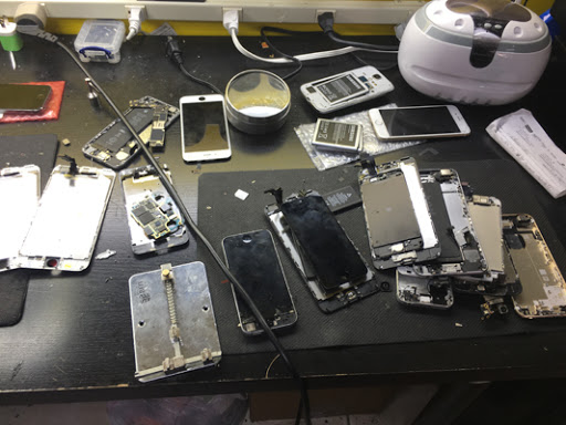 Cell Phone Store «7 Wireless Inc», reviews and photos, 4605 NW 7th St, Miami, FL 33126, USA