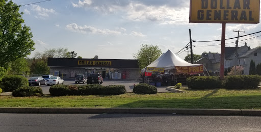 Home Goods Store «Dollar General», reviews and photos, 440 Main St, Walnutport, PA 18088, USA