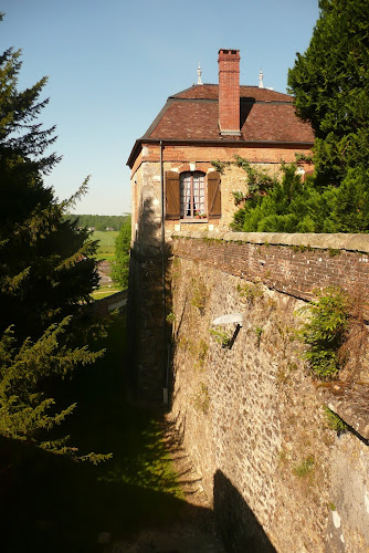 Chateau de Montmort à Montmort-Lucy