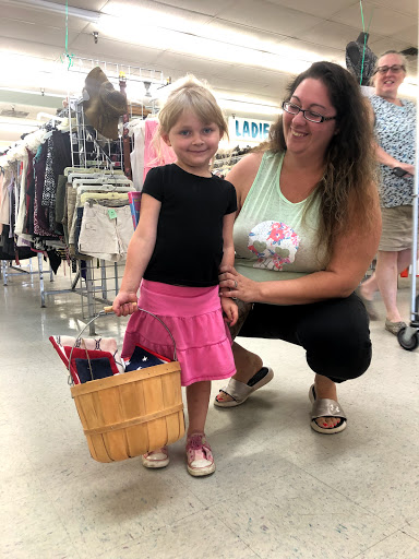 Thrift Store «Edgewood Thrift Store», reviews and photos, 1955 Pulaski Hwy, Edgewood, MD 21040, USA