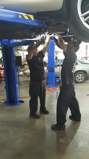 Auto Repair Shop «European Motor Cars», reviews and photos, 4010 McGinnis Ferry Rd, Alpharetta, GA 30005, USA