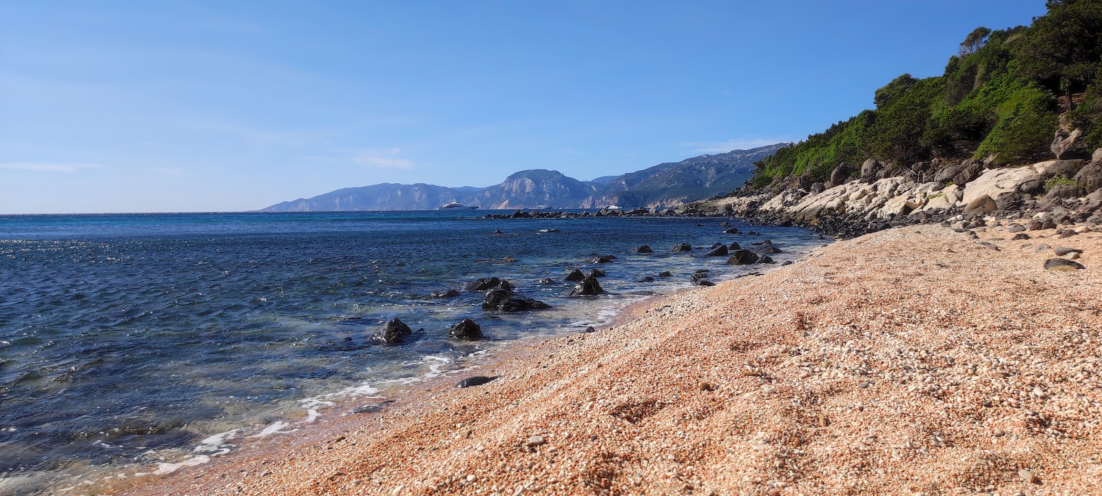 S'Abba Meica Beach'in fotoğrafı kirli temizlik seviyesi ile