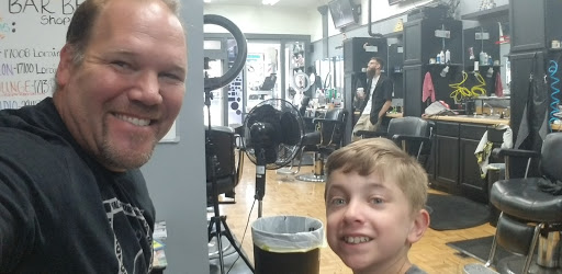 Barber Shop «West Park Barber Shop», reviews and photos, 17008 Lorain Ave, Cleveland, OH 44111, USA