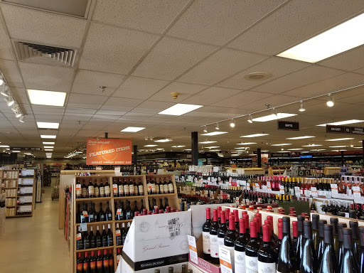 Liquor Store «Applejack Wine & Spirits», reviews and photos, 3320 Youngfield St, Wheat Ridge, CO 80033, USA