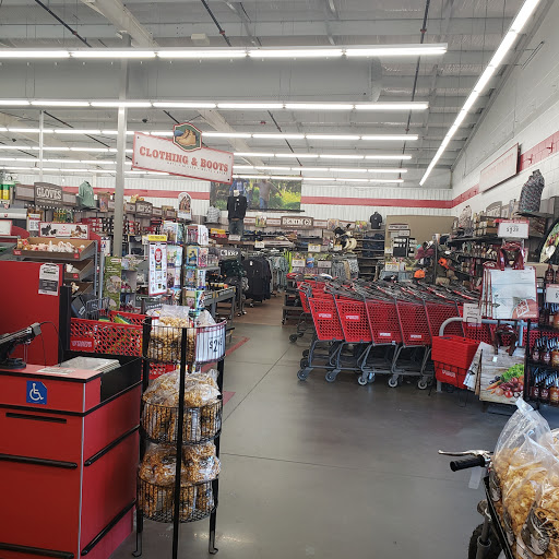Home Improvement Store «Tractor Supply Co.», reviews and photos, 6922 FL-77, Southport, FL 32409, USA