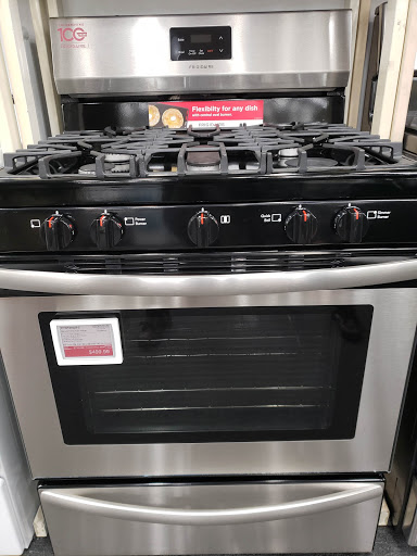 Appliance Store «Howards TV & Appliance», reviews and photos, 3300 E Willow St, Signal Hill, CA 90755, USA