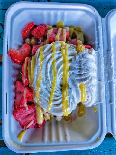 Breakfast Restaurant «The Waffle Window», reviews and photos, 3610 SE Hawthorne Blvd, Portland, OR 97214, USA