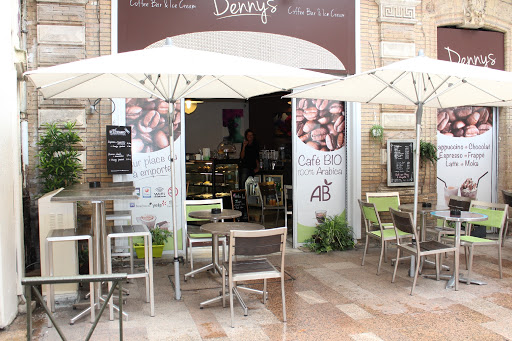 Dennys Coffee Bar and ice Cream