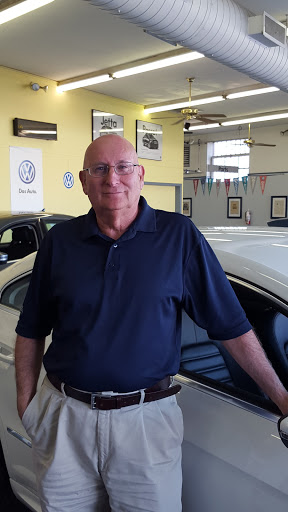 Car Dealer «Kelly Volkswagen», reviews and photos, 736 S Main Ave, Scranton, PA 18504, USA