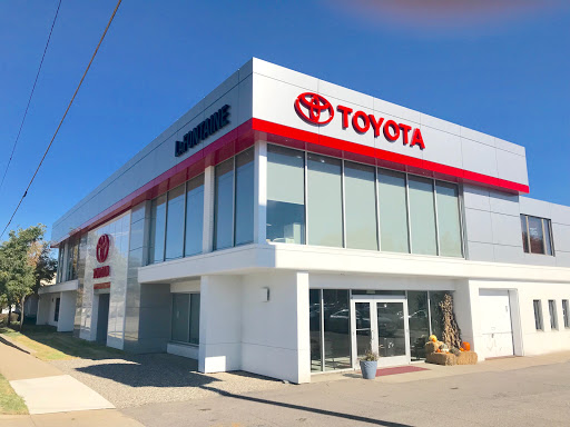 Car Dealer «LaFontaine Toyota», reviews and photos, 2027 S Telegraph Rd, Dearborn, MI 48124, USA