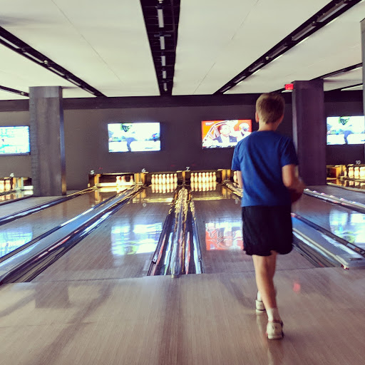 Bowling Alley «The Corner Alley Downtown @ East 4th», reviews and photos, 402 Euclid Ave, Cleveland, OH 44114, USA