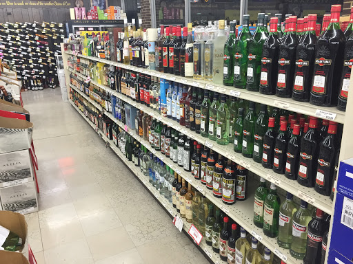 Liquor Store «Cardinal Wine & Spirits», reviews and photos, 1721 W Golf Rd, Mt Prospect, IL 60056, USA