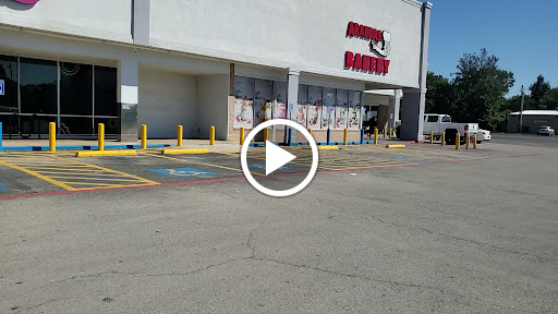 Gym «Planet Fitness», reviews and photos, 1906 N Frazier St, Conroe, TX 77301, USA