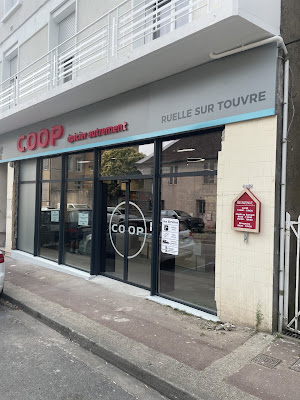 Coop à Ruelle-sur-Touvre