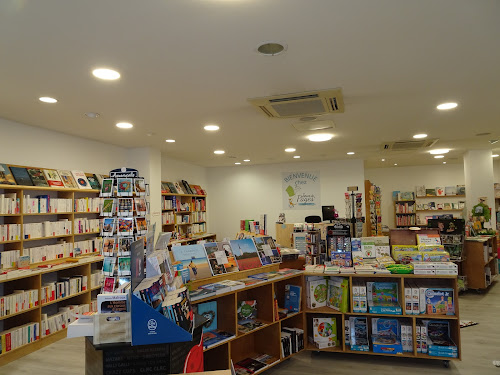 Librairie Jeux de Pages Saint-Jean-d'Angély