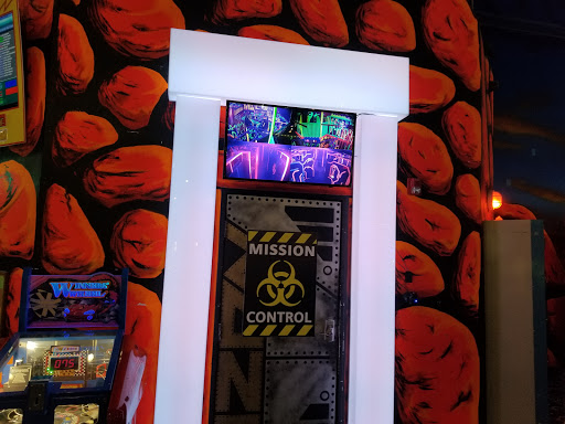 Laser Tag Center «Zap Zone Glo-Golf», reviews and photos, 41953 Ford Rd, Canton, MI 48187, USA