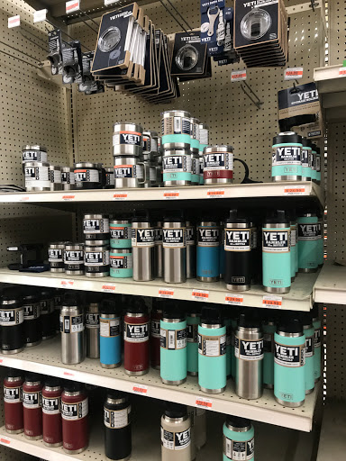 Department Store «Mills Fleet Farm», reviews and photos, 3730 36th St S, Fargo, ND 58104, USA