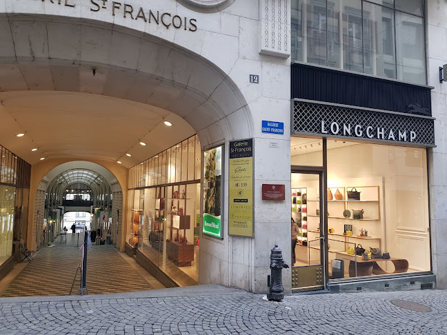 Kommentare und Rezensionen über Longchamp