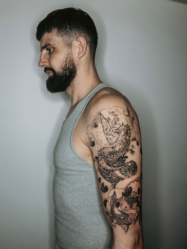 Joe Turner Le Studio Tattoo