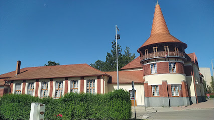 Nadányi Zoltán Művelődési Központ