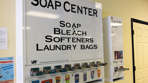 Laundromat «All Clean Coin Laundry», reviews and photos, 3090 Aloma Ave #110, Winter Park, FL 32792, USA