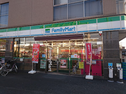 ファミリーマート 戸田駅西口店