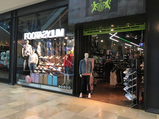 Stores to buy women's pitillos sandals Birmingham