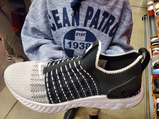 Sporting Goods Store «Nike Factory Store», reviews and photos, 4642 Factory Stores Blvd FF100, Myrtle Beach, SC 29579, USA